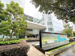 Luzerne Building (D12), Factory #455178031